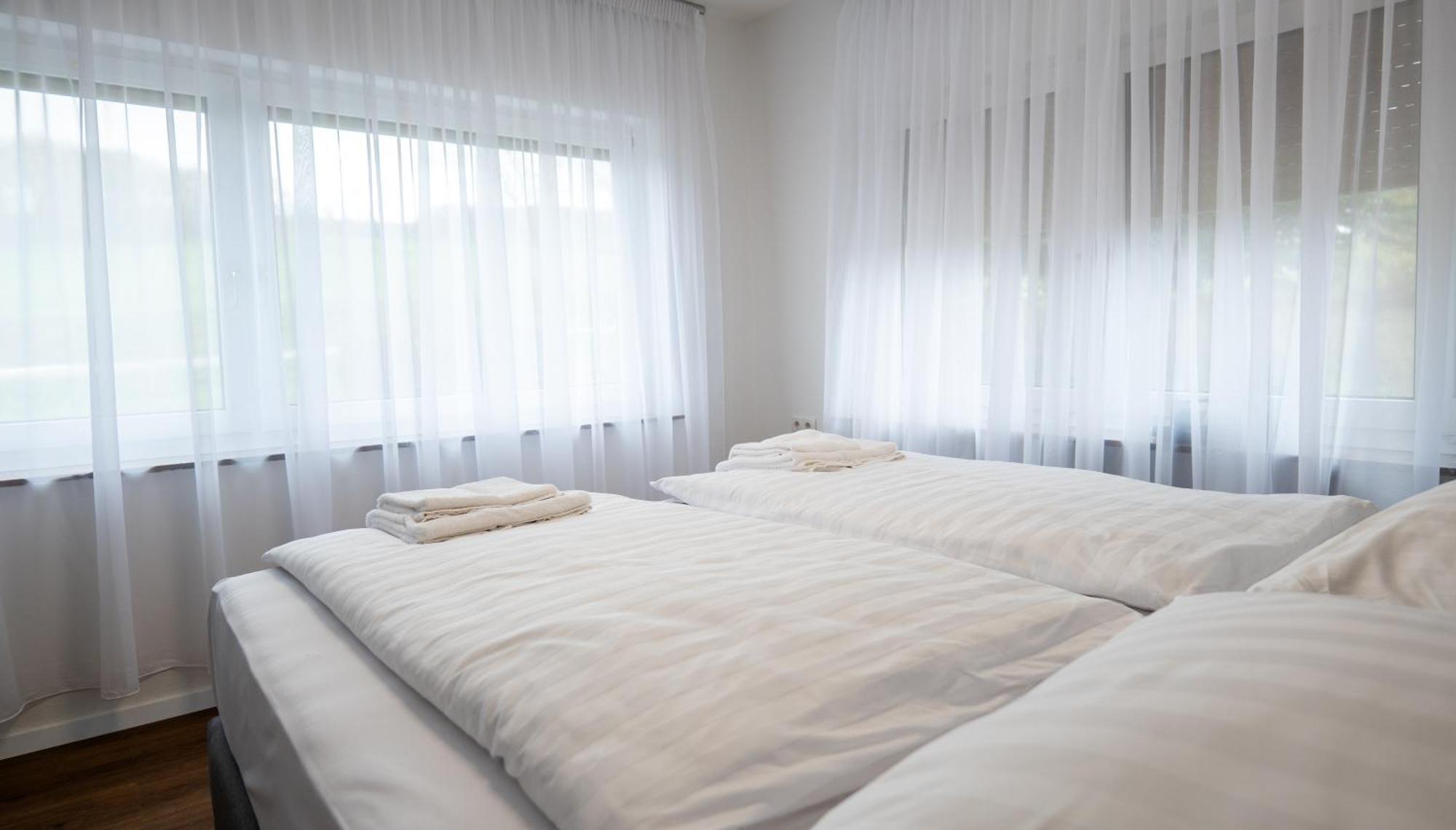 Ferienwohnung Waldblick Am Ring Kelberg Exterior foto